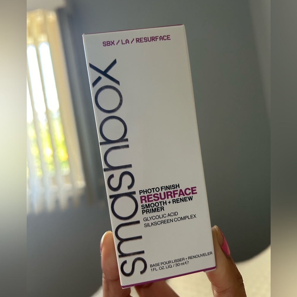 Smashbox PHOTO FINISH RESURFACE SMOOTH + RENEW PRIMER